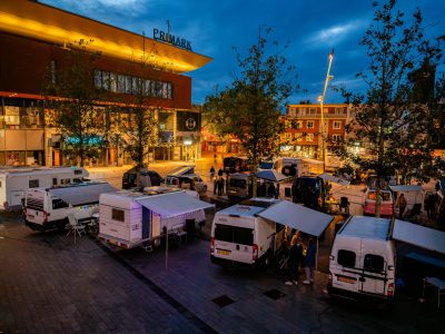 Zondagmarkt Camperen op het Van Heek plein 2023-87