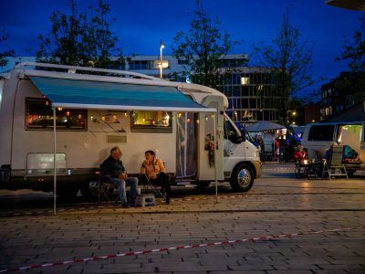 Zondagmarkt Camperen op het Van Heek plein 2023-92