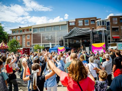 Zondagsmarkt 3 Dolle Dagen Festival Kalanderij 2024-113