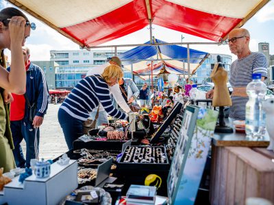 Zondagsmarkt 3 Dolle Dagen Festival Kalanderij 2024-53