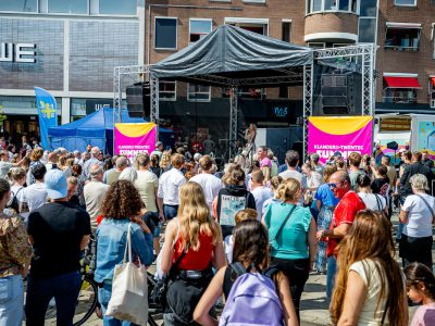 Zondagsmarkt 3 Dolle Dagen Festival Kalanderij 2024-95