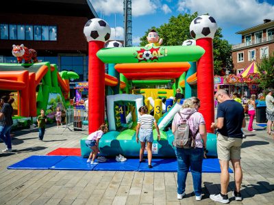 Zondagsmarkt Springkussen festijn 2024-3