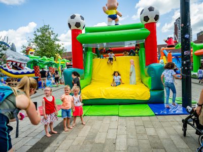 Zondagsmarkt Springkussen festijn 2024-35