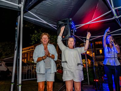 Zondagsmarkt Camperplek op het Plein 2024-80