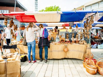 Zondagsmarkt Oude Ambachten Markt 2024-29