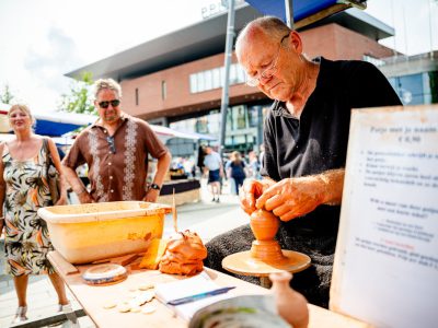 Zondagsmarkt Oude Ambachten Markt 2024-41