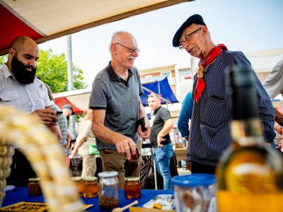 Zondagsmarkt Oude Ambachten Markt 2024-44