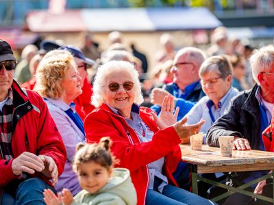 Zondagsmarkt Shanty Sing-Off Duitsland Nederland Festival 2024-12