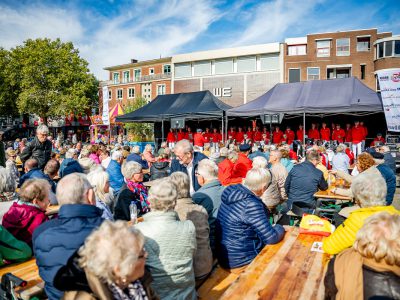 Zondagsmarkt Shanty Sing-Off Duitsland Nederland Festival 2024-13