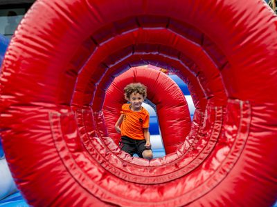 Zondagmarkt Grootste springkussen ter wereld en waterfestijn 2025-41