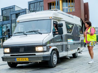 Zondagsmarkt Camperplek op het Plein 2025-12