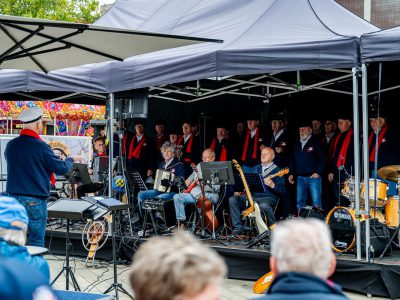 Zondagsmarkt Shanty Sing-Off Duitsland Nederland Festival 2025-60