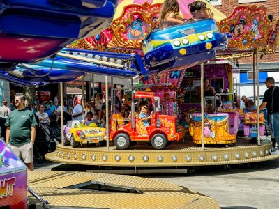 Zondagmarkt Springkussen festijn-14