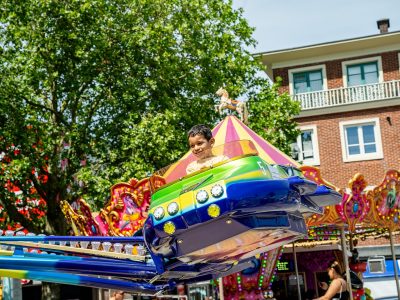 Zondagmarkt Springkussen festijn-16