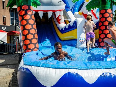 Springkussenfestival op het Van Heekplein 2026-1
