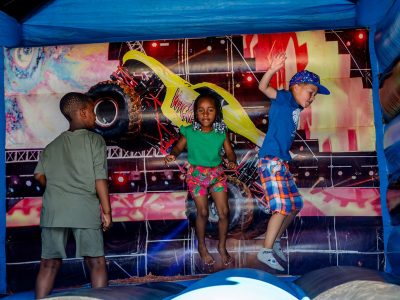 Springkussenfestival op het Van Heekplein 2026-7
